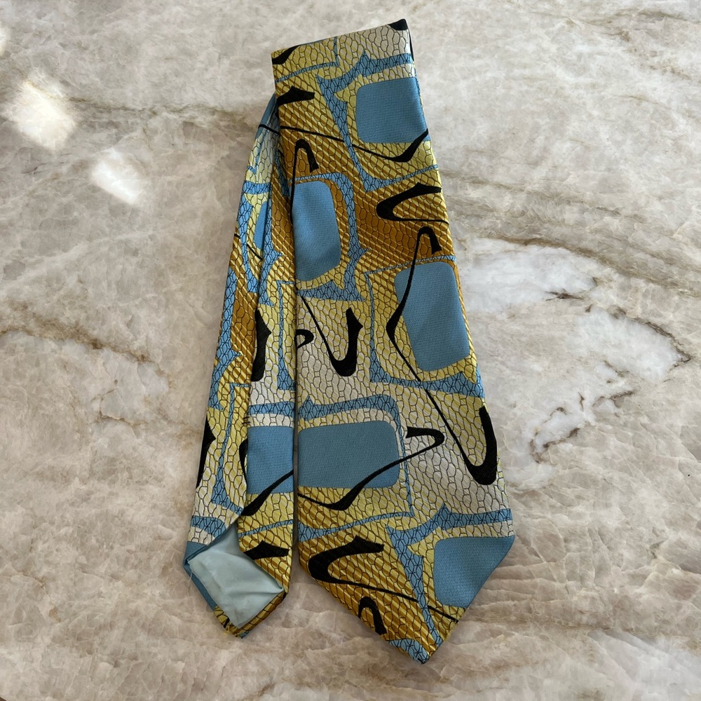 Vintage Wemlon Wembley Men's Geometric Tie Gold
